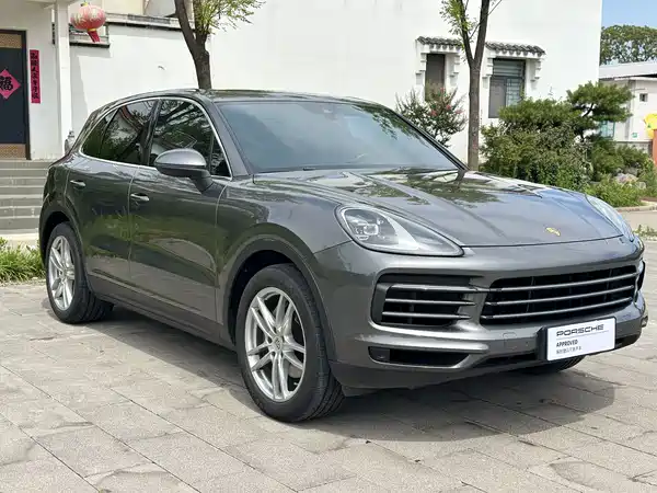 Porsche Cayenne 2020