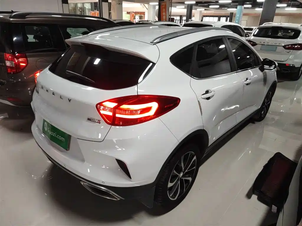 Geely Emgrand GS 2020 — фото 7