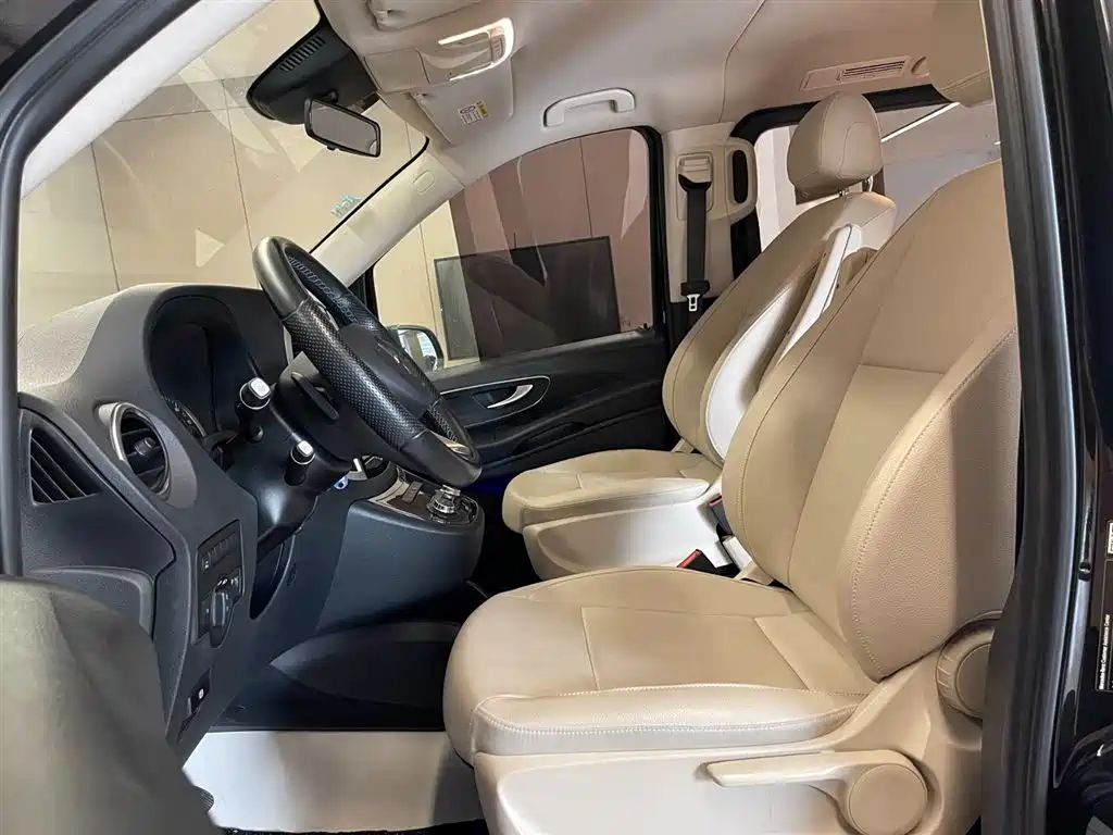 Mercedes-Benz Vito 2018 — фото 16