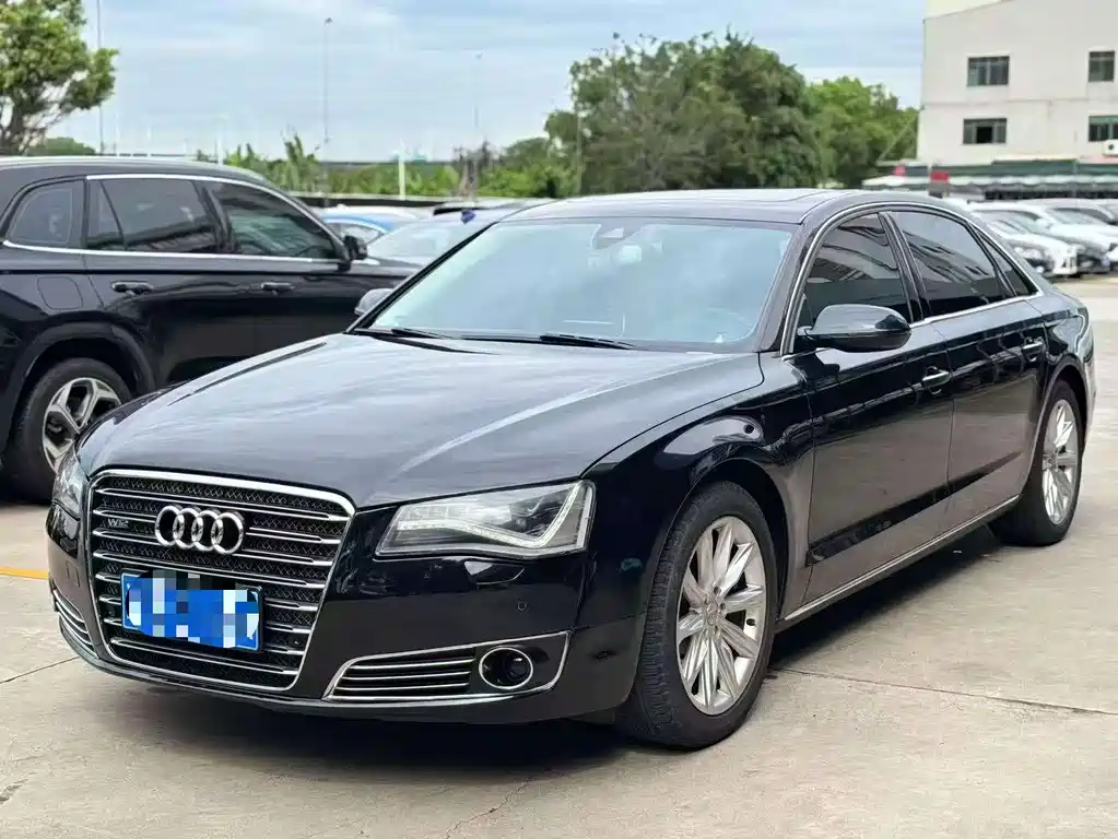 Audi A8 2014