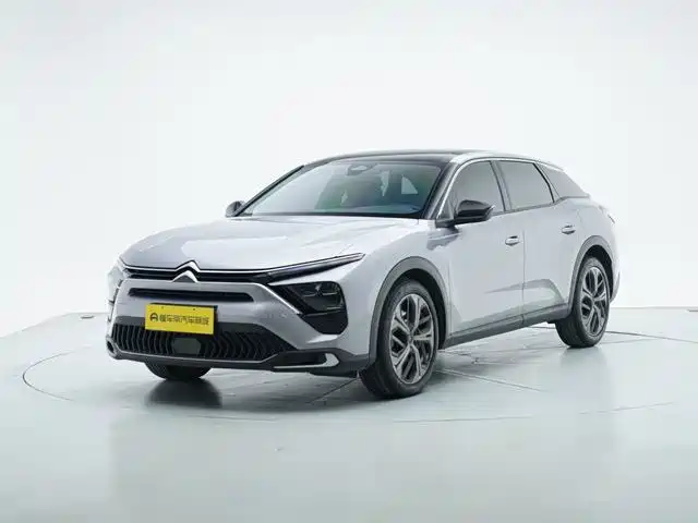 Citroën Versailles C5 X 2023 — фото 1