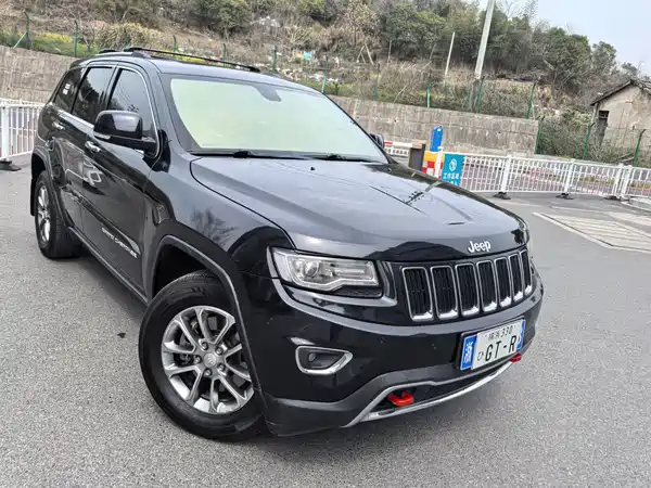 Jeep Grand Cherokee 2015
