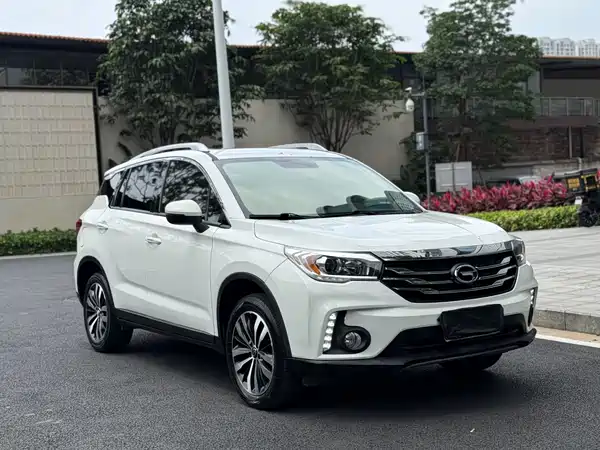 GAC Trumpchi GS4 2016