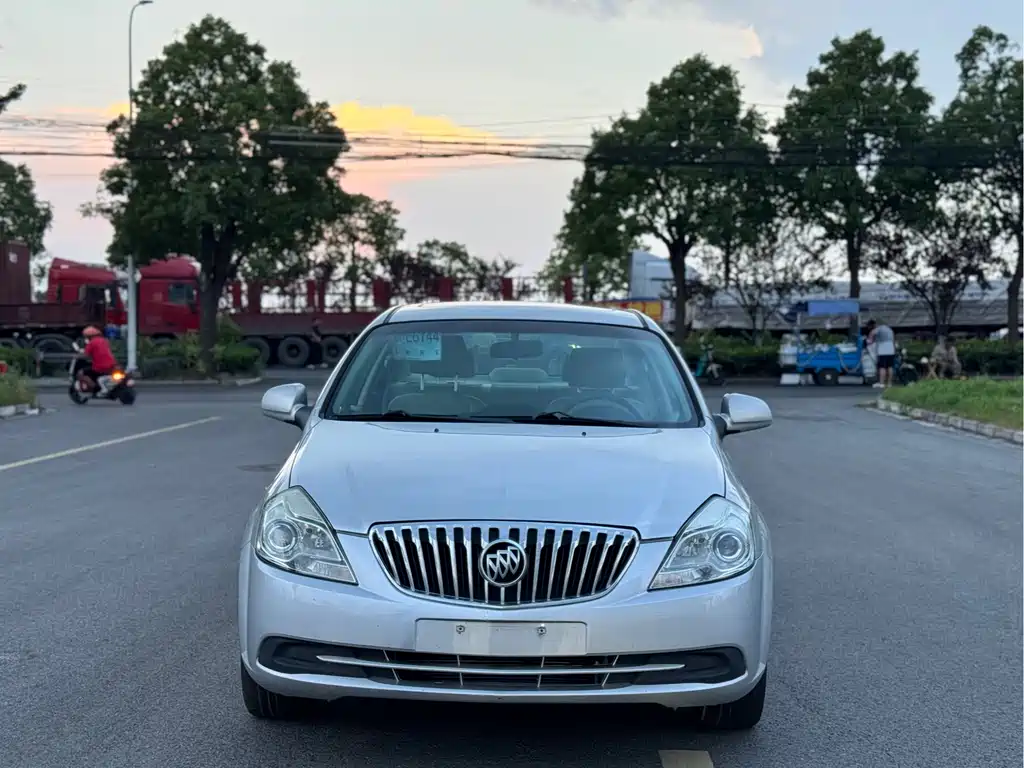 Buick Excelle 2016