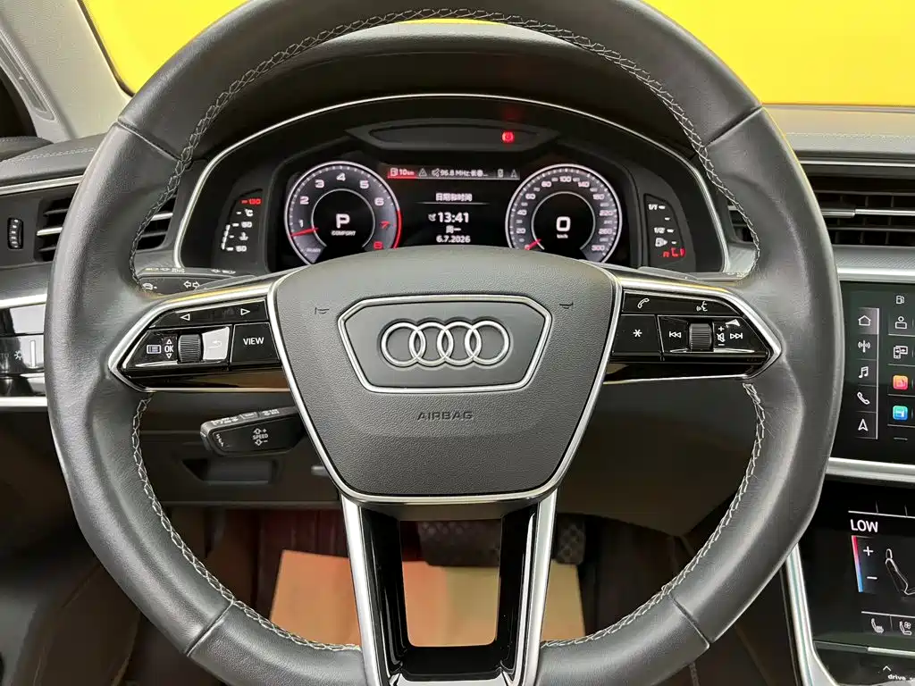 Audi A6 2024 — фото 16