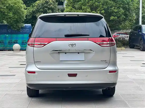 Toyota Previa 2008