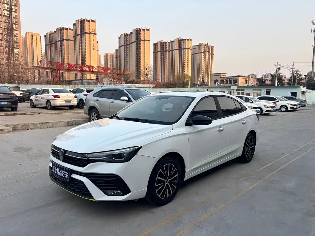 Roewe i5 2021 — фото 1