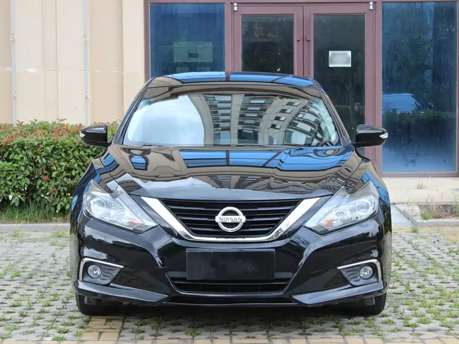 Nissan Teana 2018