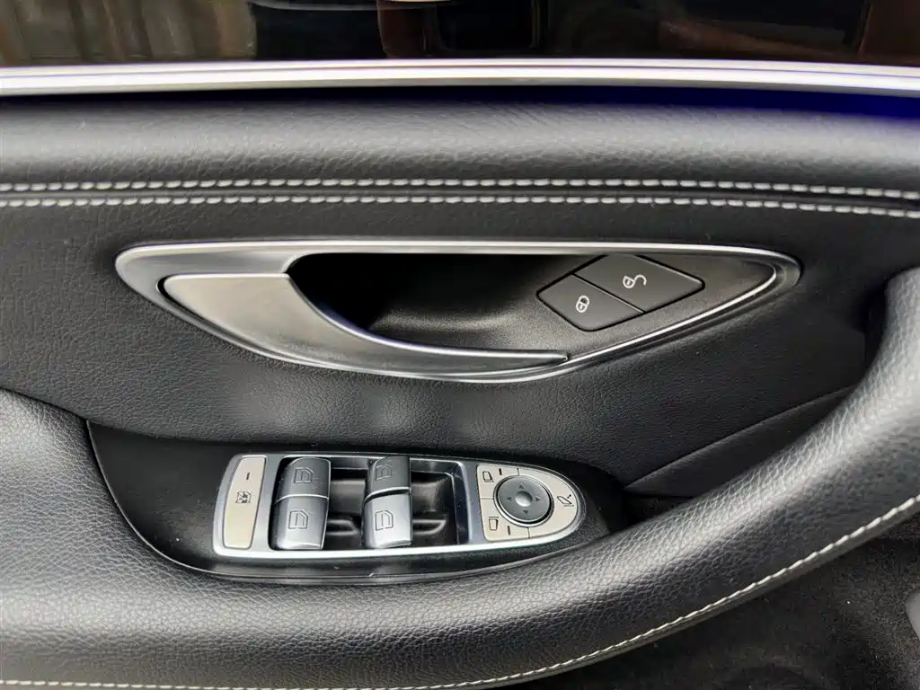 Mercedes-Benz AMG GT 2021 — фото 19