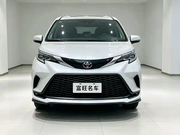 Toyota Granvia 2025