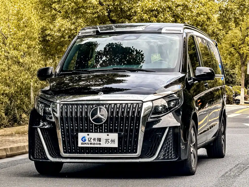 Mercedes-Benz Vito 2025
