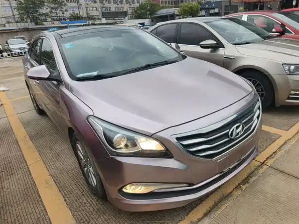 Hyundai Mistra 2014