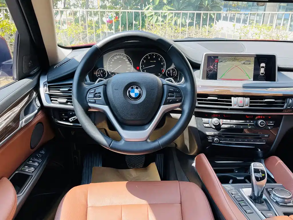 BMW X6 2015 — фото 17