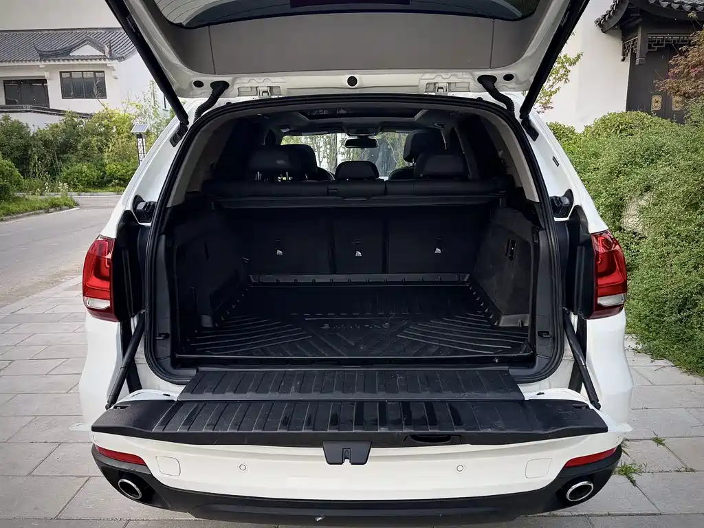BMW X5 2015 — фото 18