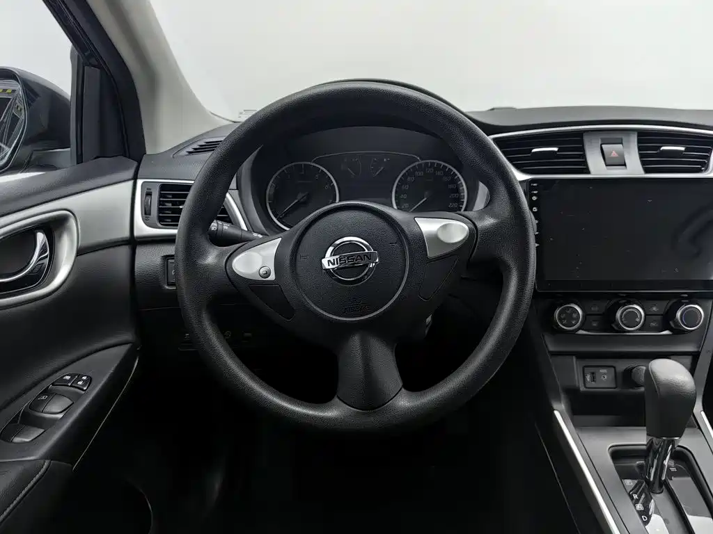 Nissan Sylphy 2024 — фото 11