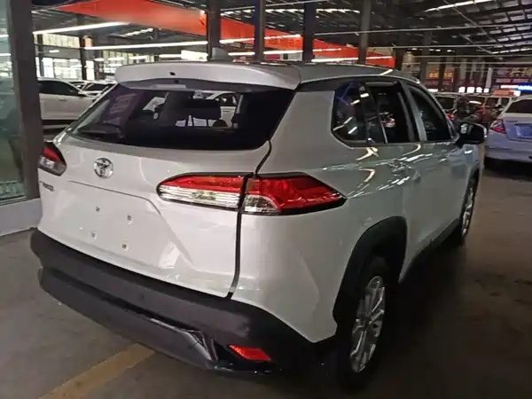Toyota Frontlander 2025