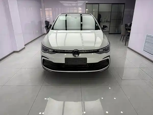 Volkswagen Golf 2022