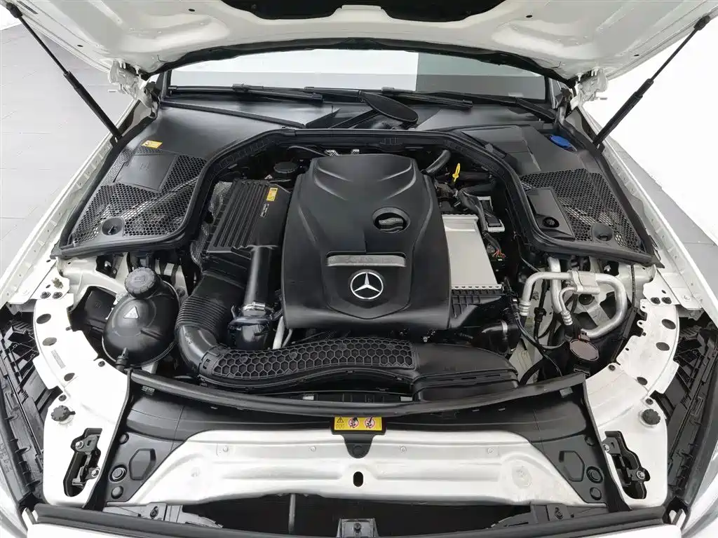 Mercedes-Benz C-Class 2017 — фото 6