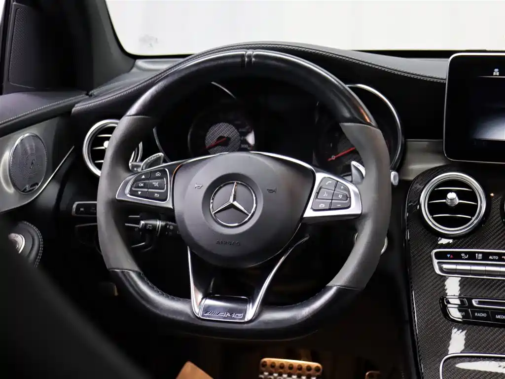Mercedes-Benz GLC Coupe AMG 2020 — фото 15