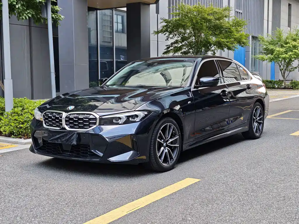 BMW 3 Series 2025