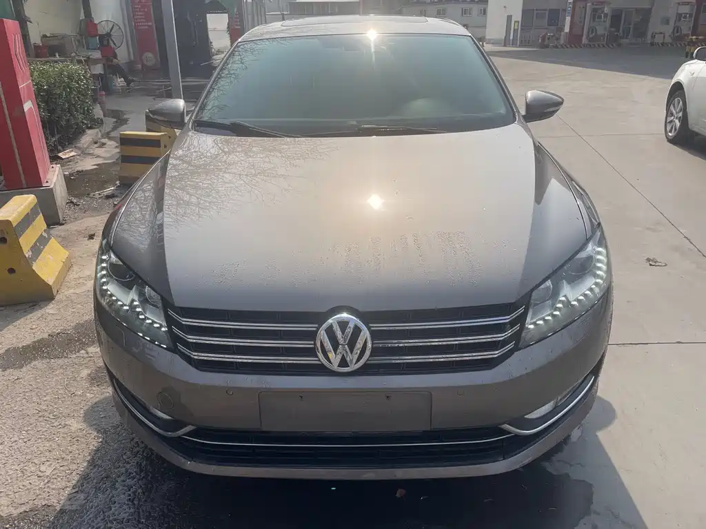 Volkswagen Passat 2015 — фото 2