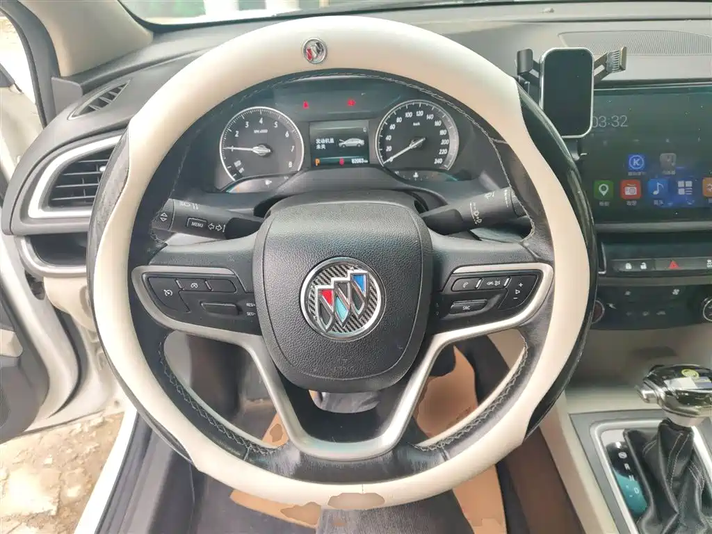 Buick Excelle 2018 — фото 11