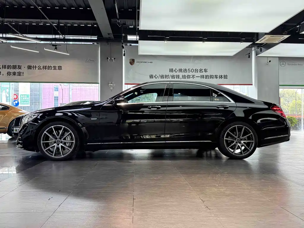 Mercedes-Benz S-Class 2020 — фото 17