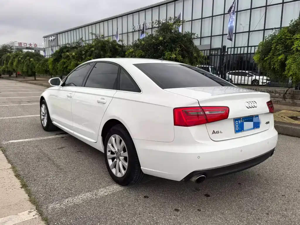 Audi A6L 2016
