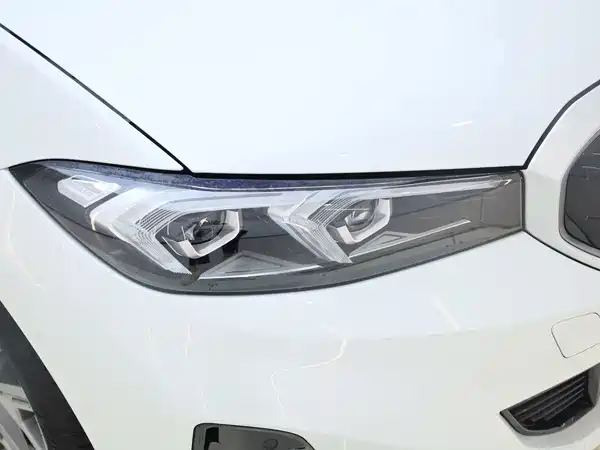 BMW i3 2023