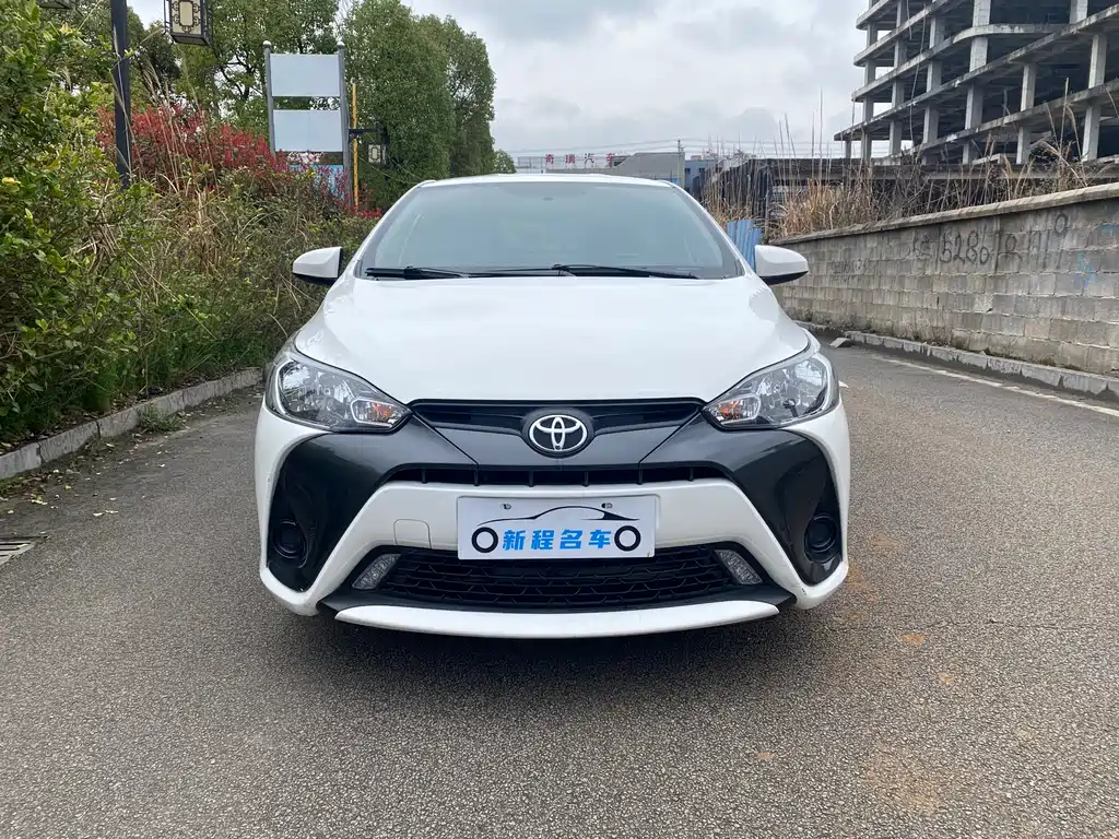 Toyota Yaris L 2020