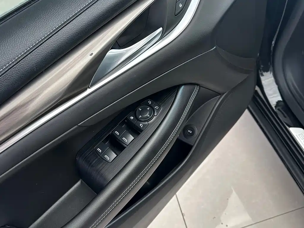 Buick LaCrosse 2019 — фото 14
