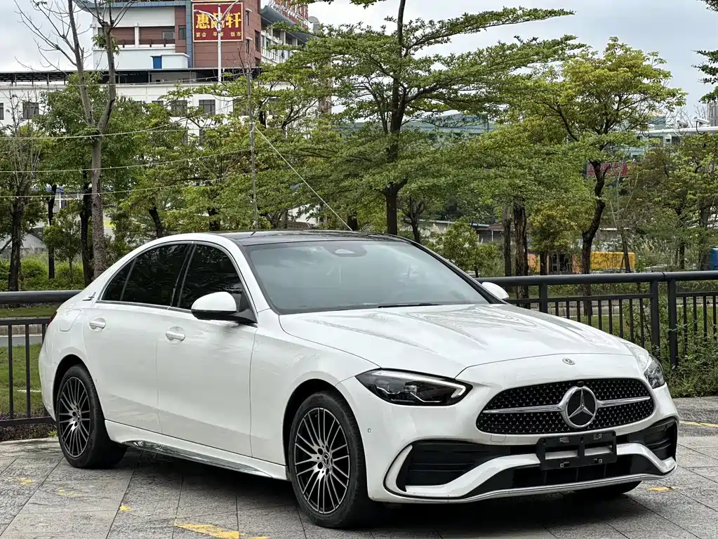 Mercedes-Benz C-Class 2023 — фото 2
