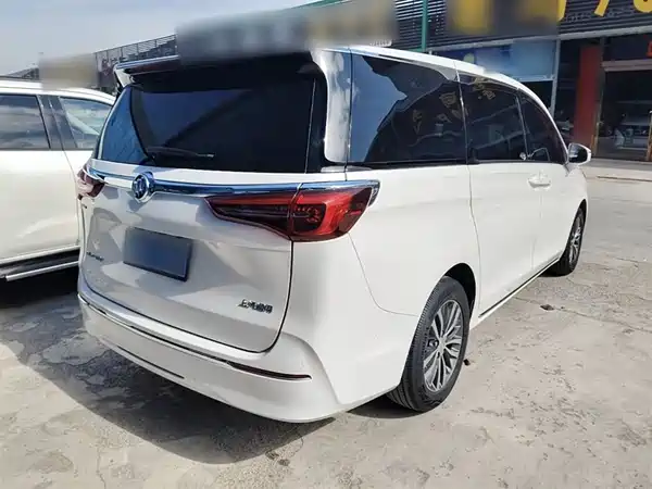 Buick GL8 2023