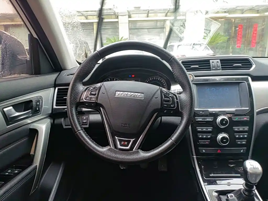 Haval H2 2017 — фото 11