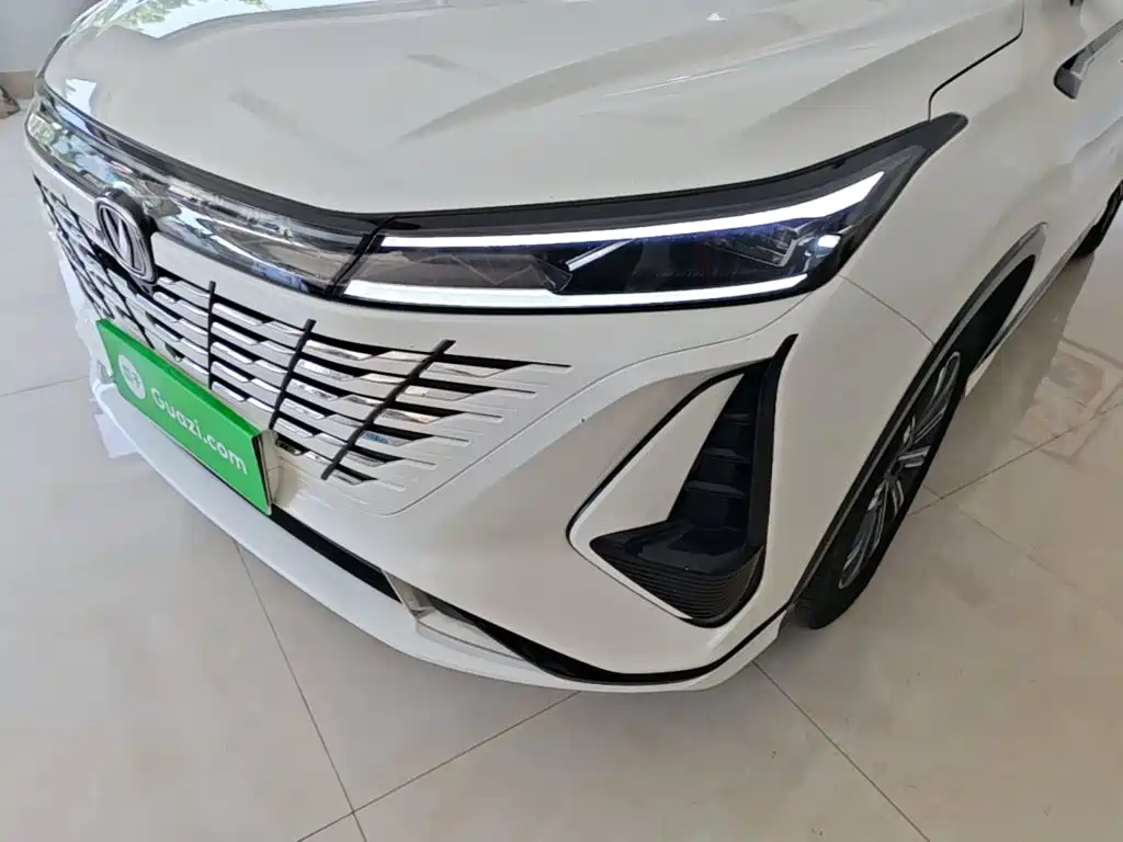 Changan CS75PLUS 2023 — фото 18