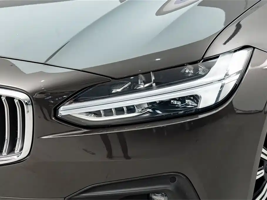 Volvo S90 2021 — фото 4