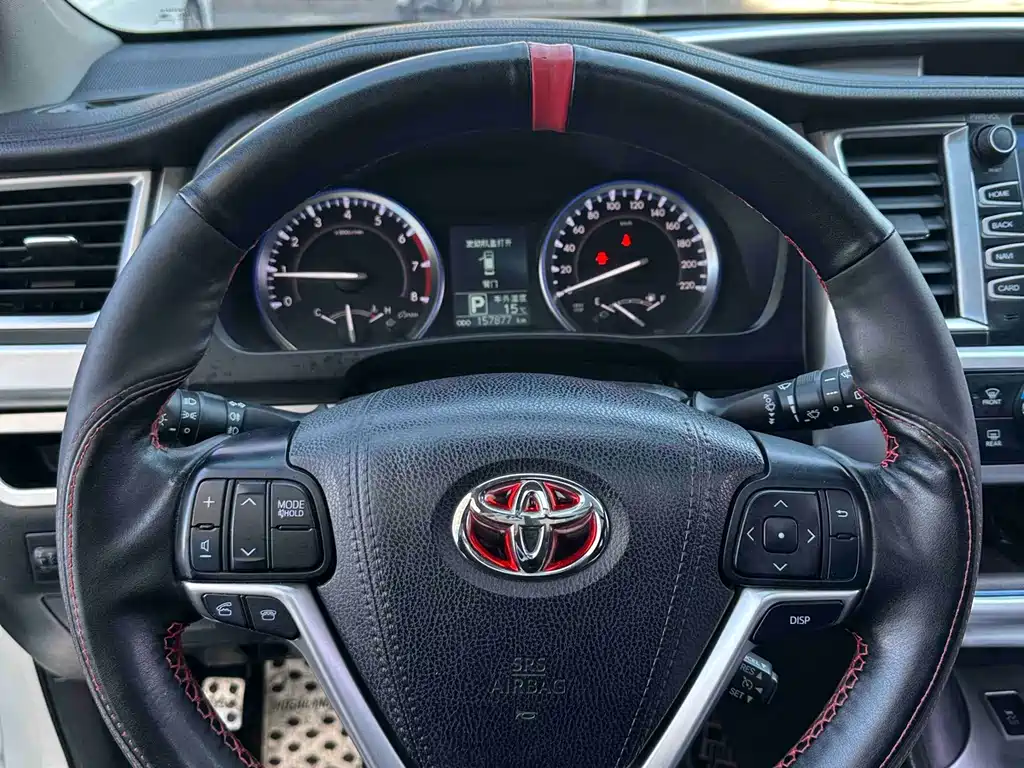 Toyota Highlander 2017 — фото 17
