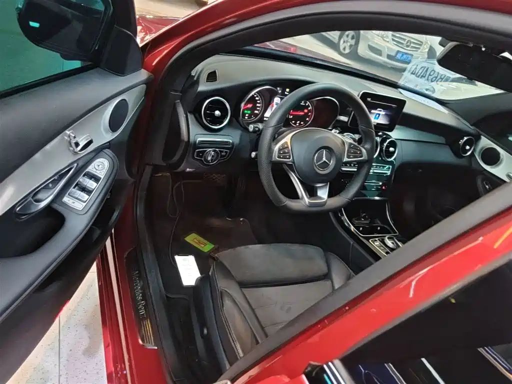 Mercedes-Benz C-Class 2018 — фото 16