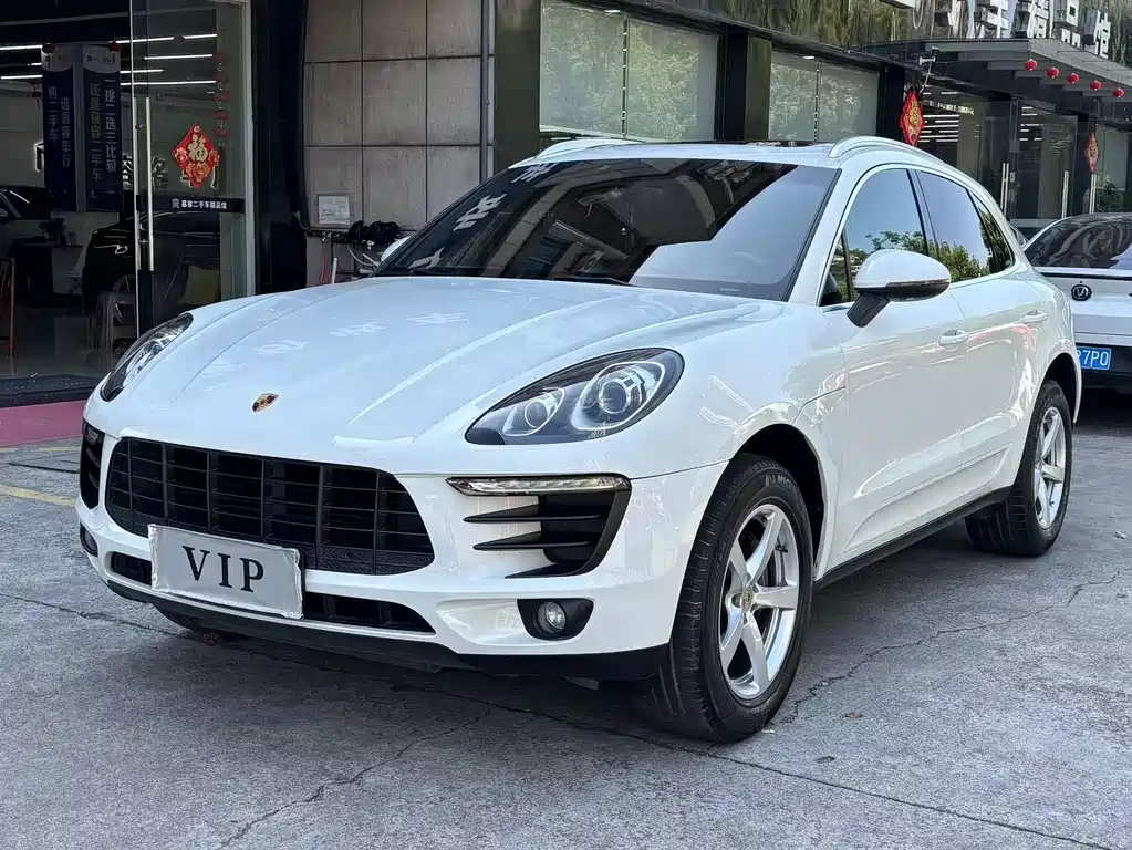 Porsche Macan 2016 — фото 1