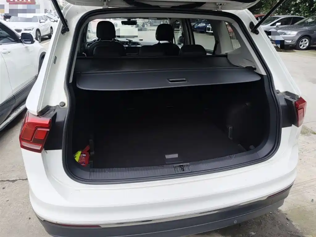 Volkswagen Tiguan L 2019 — фото 15