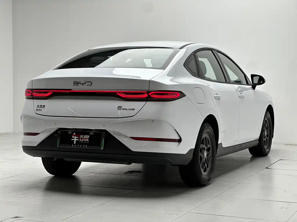 BYD Qin PLUS 2025 — фото 4
