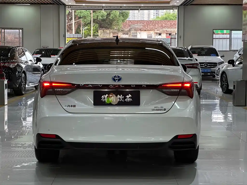 Toyota Avalon 2021 — фото 18
