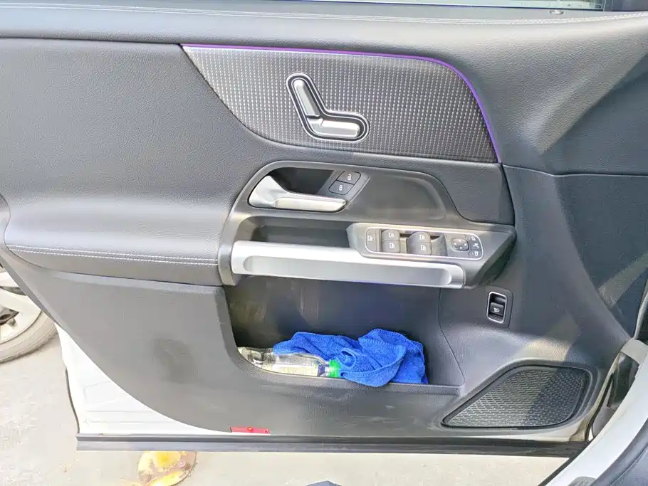 Mercedes-Benz GLB 2022