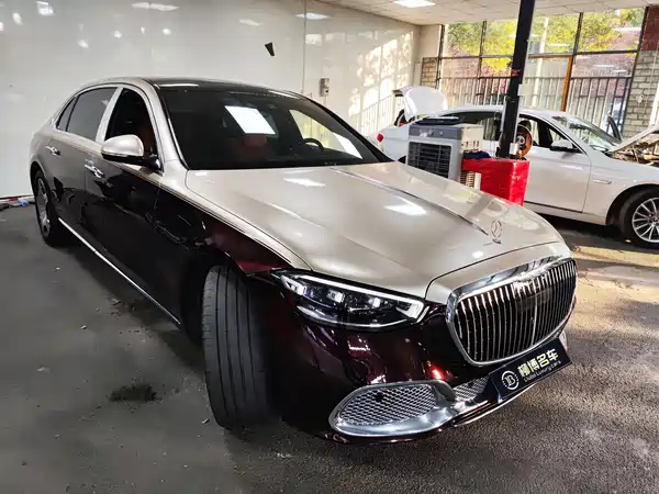 Mercedes-Benz Maybach S-Class 2023
