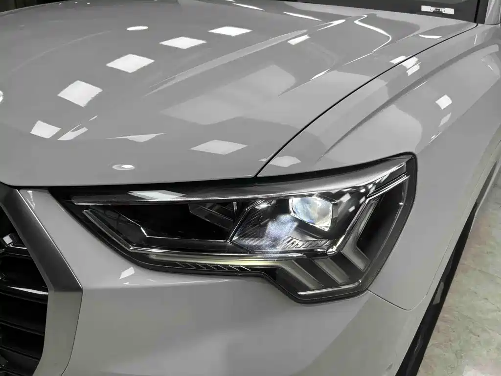 Audi Q3 2023 — фото 18