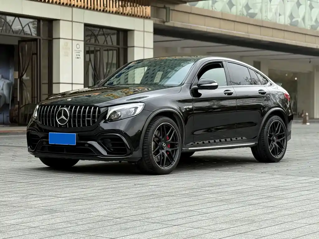 Mercedes-Benz GLC Coupe AMG 2020 — фото 1