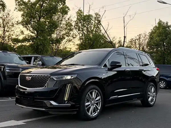 Cadillac XT6 2021