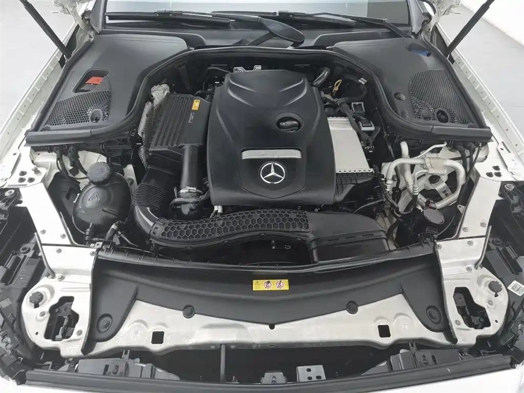 Mercedes-Benz E-Class 2018 — фото 6
