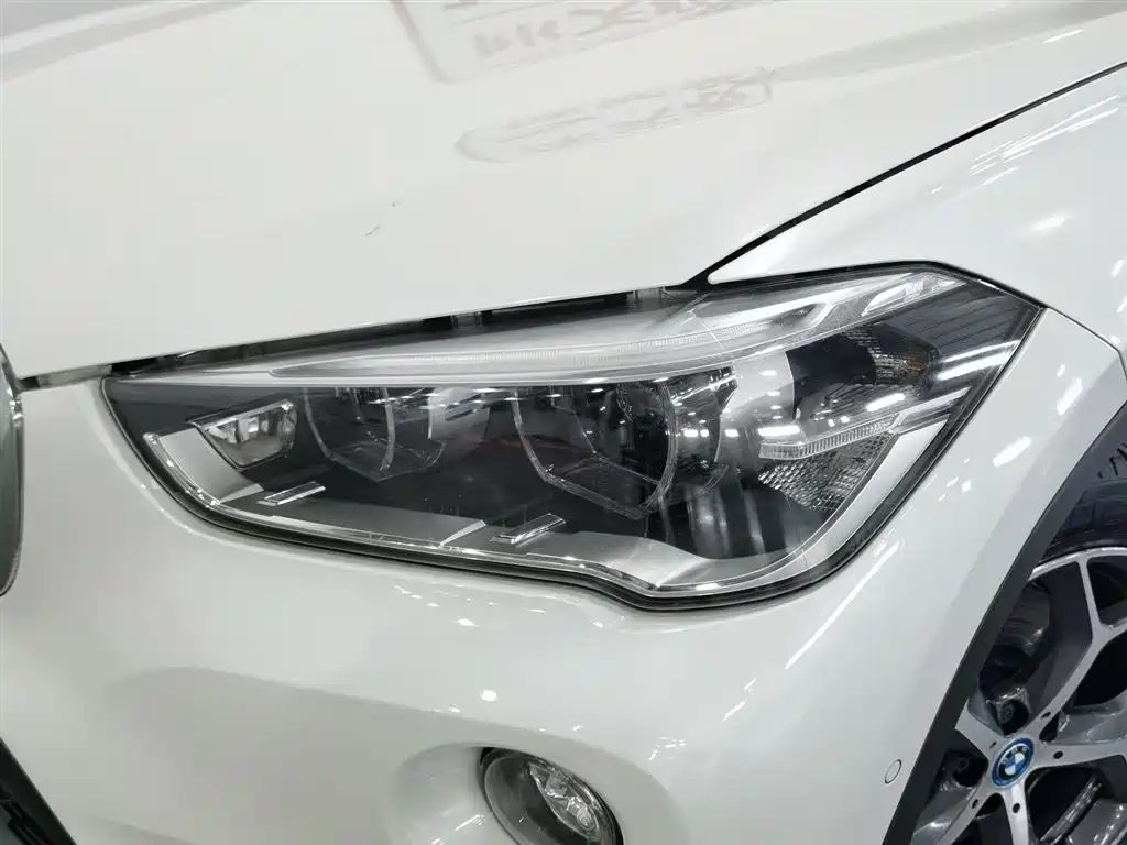 BMW X1 New Energy 2017 — фото 7