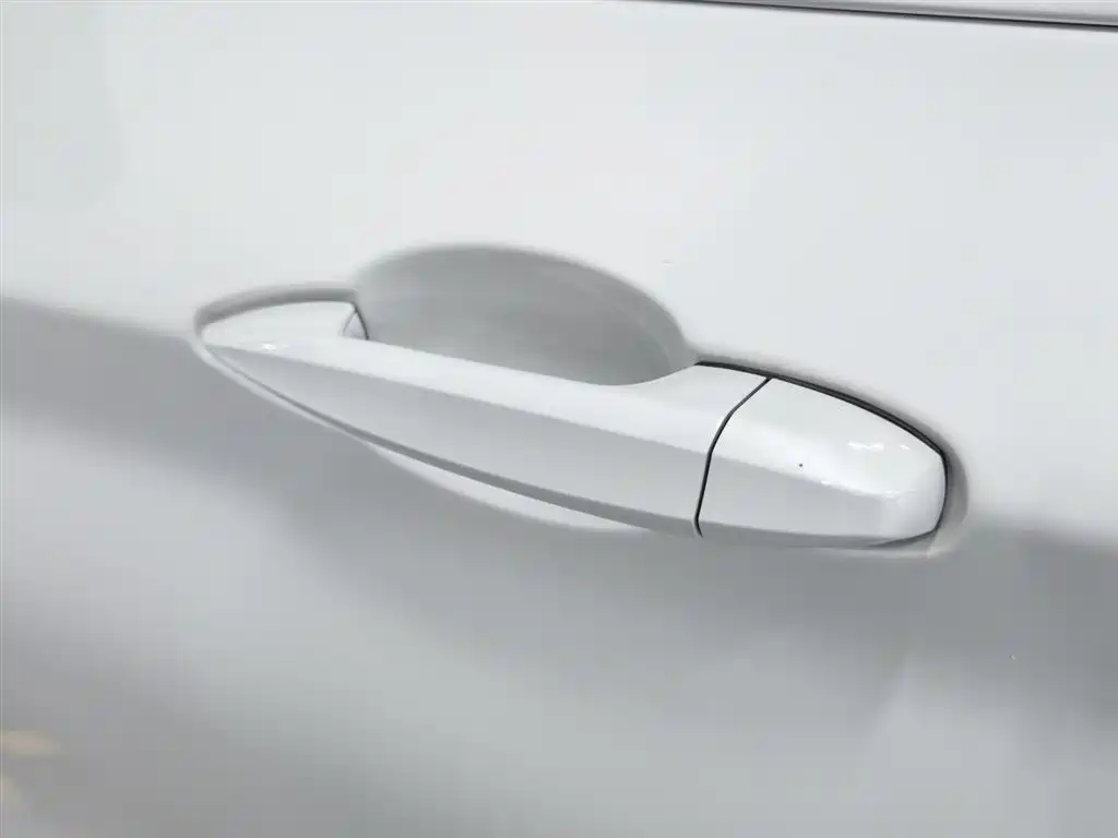 BMW X1 New Energy 2017 — фото 18